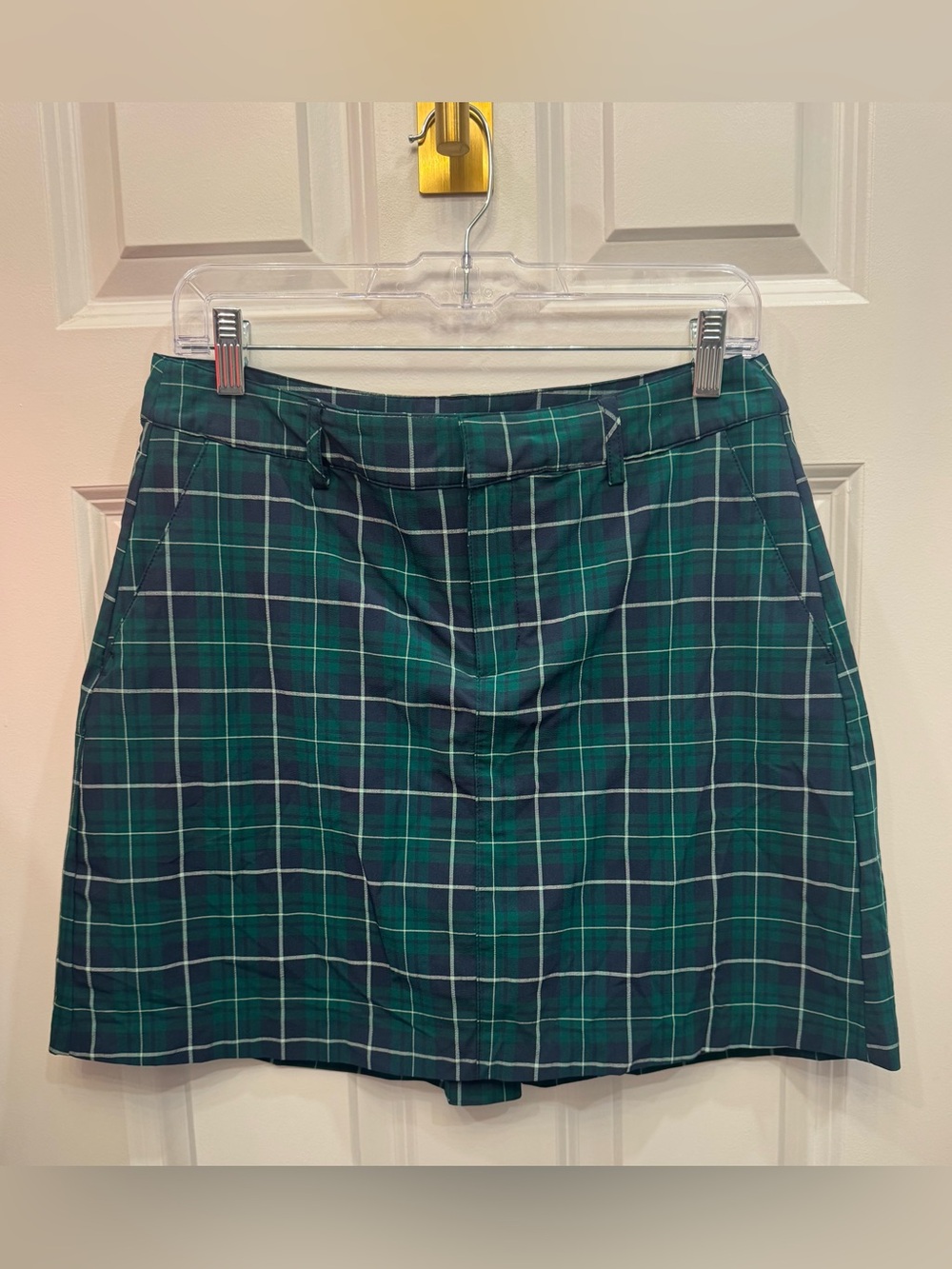 Lady Hagen green and navy Tartan Plaid Performance Golf Skort